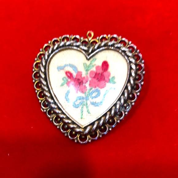 Vintage Embroidery Pendant - Picture 1 of 1